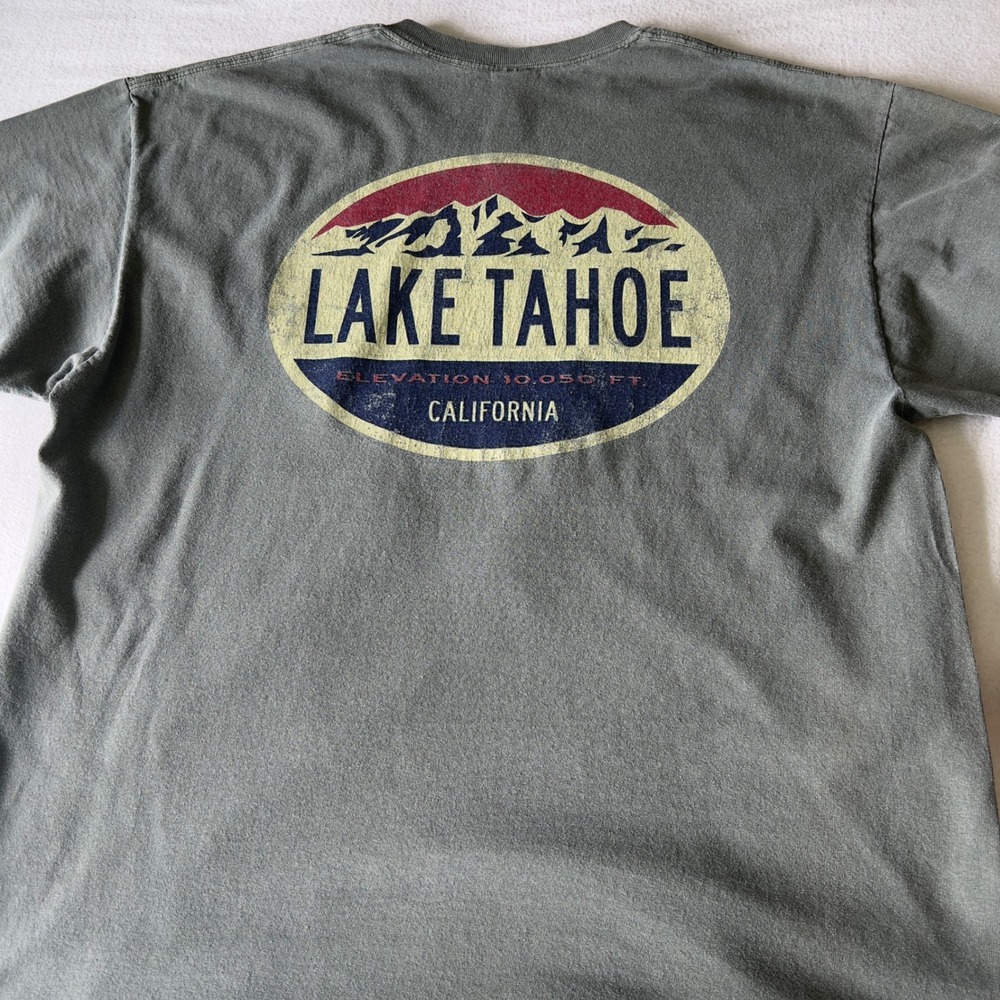 Gildan Ultra Cotton Lake Tahoe California Graphic T-Shirt Faded Green Large